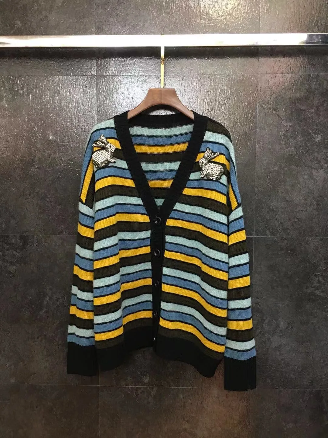 

2019 Bunny Cartoon Pattern Beaded V-neck Striped Pearl Cardigan Sweater Women Free Shipping Worldwide