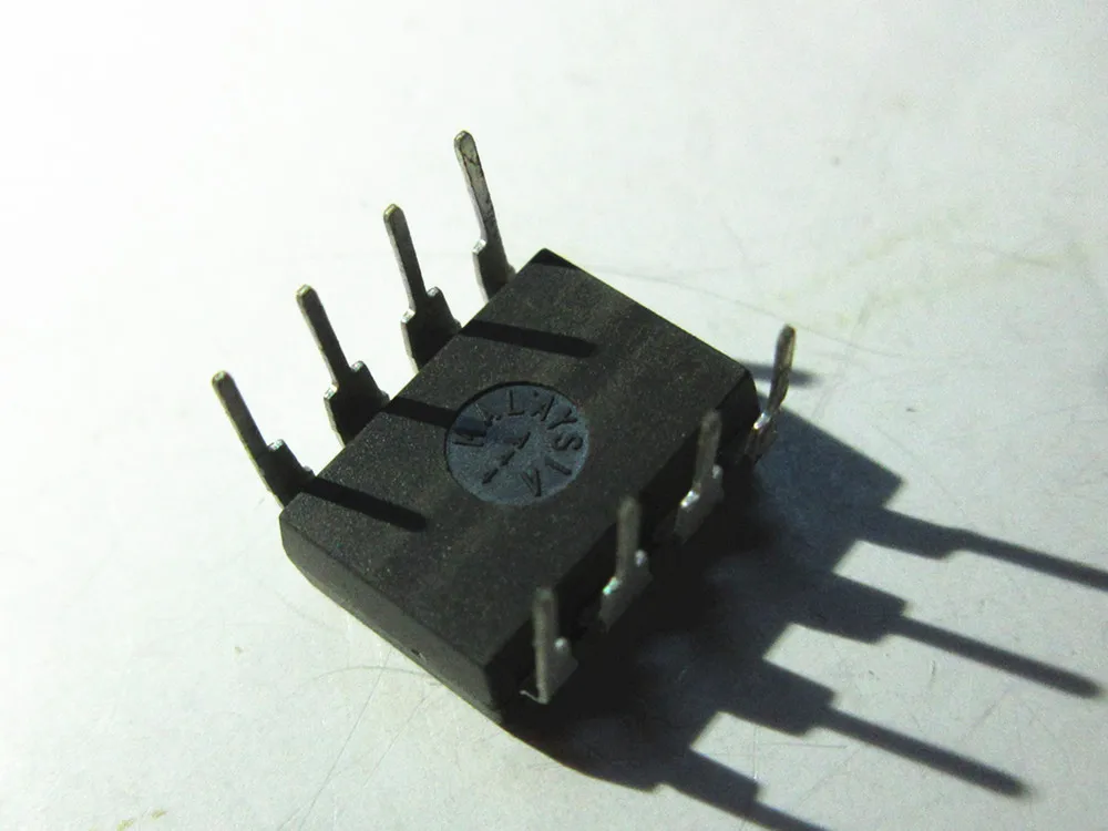 10 шт. LTC1051CN8 DIP-8