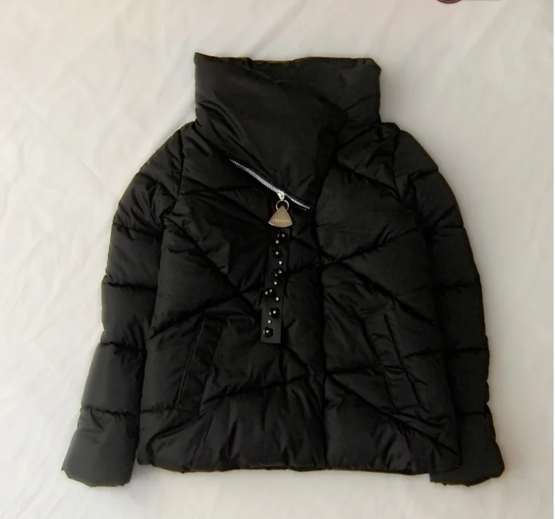 Ограниченная серия, не плотное однотонное зимнее Новое Женское хлопковое простое облегающее теплое пальто на молнии с длинными рукавами и стоячим воротником для женщин - Цвет: Черный