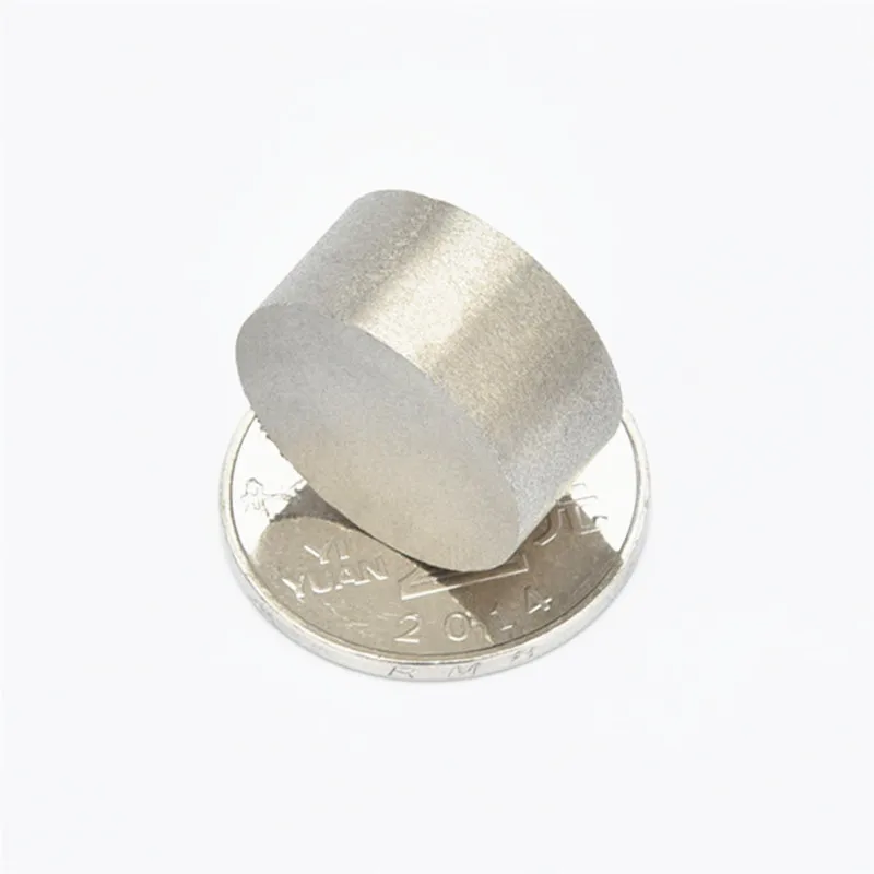 Магнитный Тонкий диск SmCo диаметром Dia. 20x1 0/15 мм YXG28H 350 градусов C