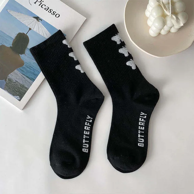 Cute daisy socks funny daisy smiley letter pattern cartoon socks Korean style fashion trend black breathable female socks 10