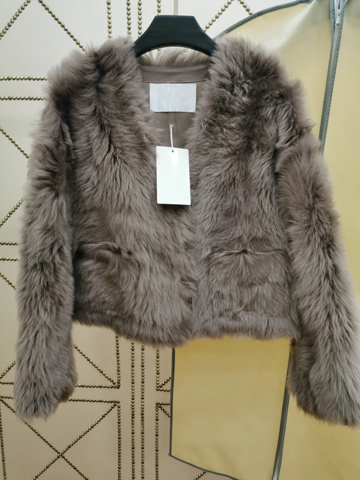 2010 New Arrival Spring Clothes Women High Quality Wool Sheepskin White Brown Turquoise Jacket Fashion V Neck Thick Fur Coat