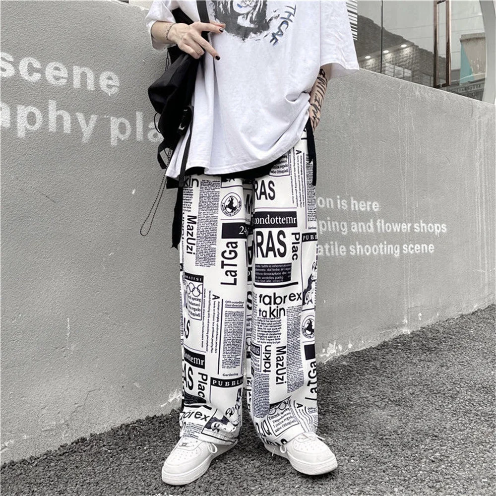 Retro Newspaper Patter Male Cargo Pants Men High Street Straight Dance Pants Men Casual Loose Sweatpants Male Harajuk Streetwear slim fit cargo pants