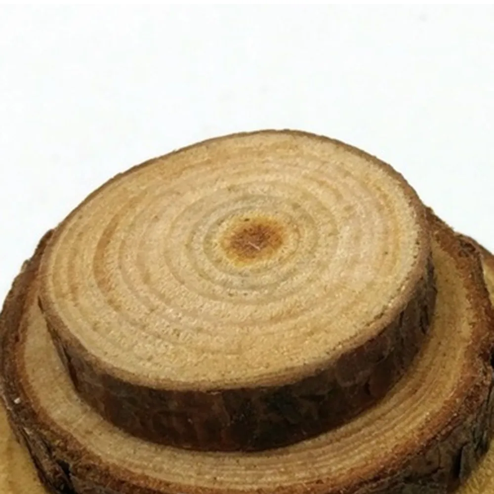 

Nature Pine Wood Chip With Tree Bark Log Discs DIY Crafts Polished Base Handmake Craft Party Painting Decoration 30 pcs