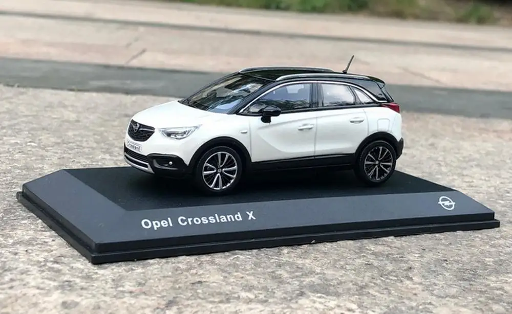 

1/43 OPEL Crossland X Crossover SUV 2017 White Diecast Car Model Collection