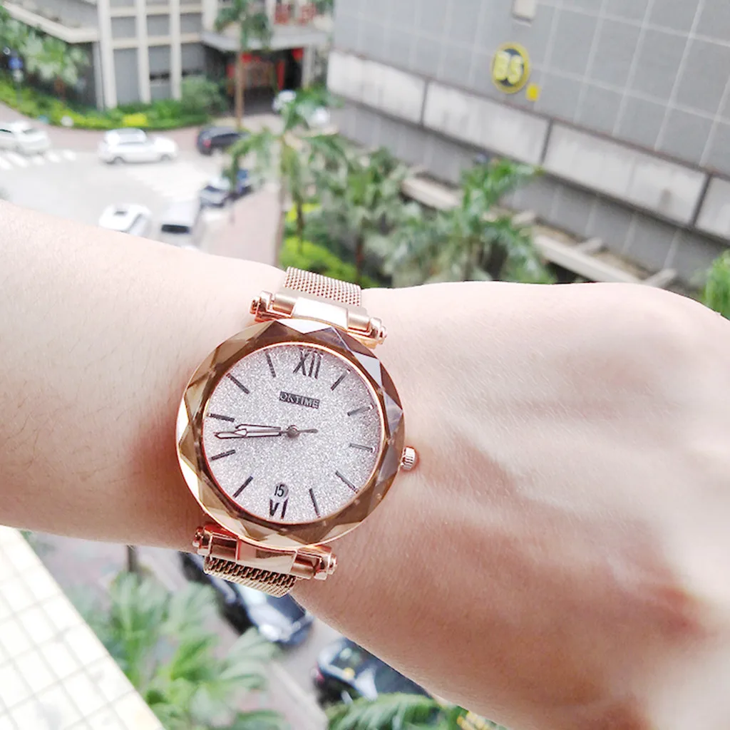 Модные женские часы Звездное небо студенческие для девушек с магнитной пряжкой