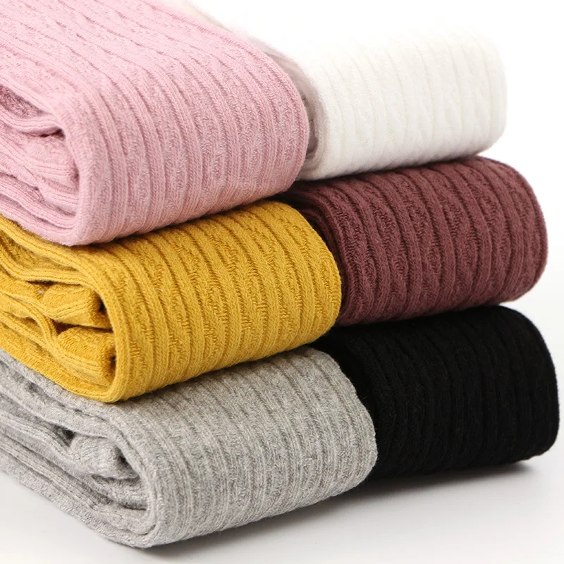 2020 г. Лидер продаж осенне зимние однотонные колготки ярких цветов для малышей