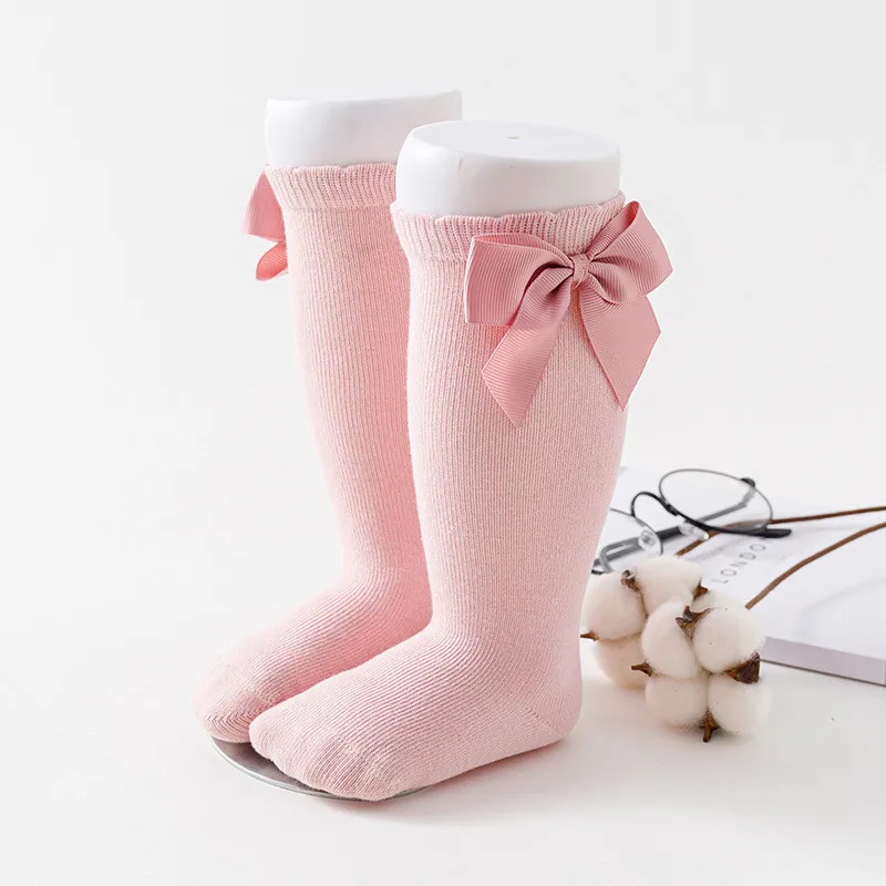 BalleenShiny детские мягкие хлопковые носки, милые с большим бантом однотонные Цвет носки до середины голени для девочек; Одежда для маленьких принцесс гетры - Цвет: L pink