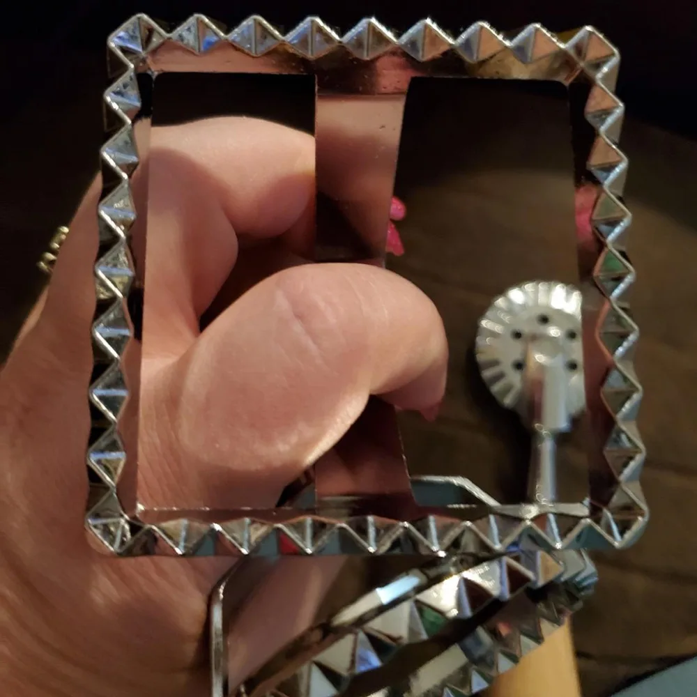 16 - HFZ90529453_0242388602011026826