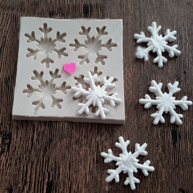 

Snowflake DIY Christmas Cake Decoration Fondant Silicone Mold 4 Cavity Snowflake West Dessert Baking Cake Tool