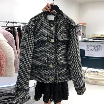 

2020 spring style retro small fragrance temperament celebrity tassel coat women tweed fashionable and versatile top JACKET