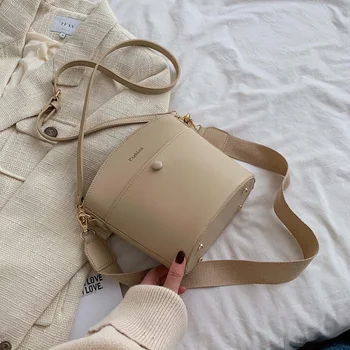 

Bags for women Big bag women's 2019 new fashion wide shoulder belt Single Shoulder Messenger Bag with all kinds of bucket bags