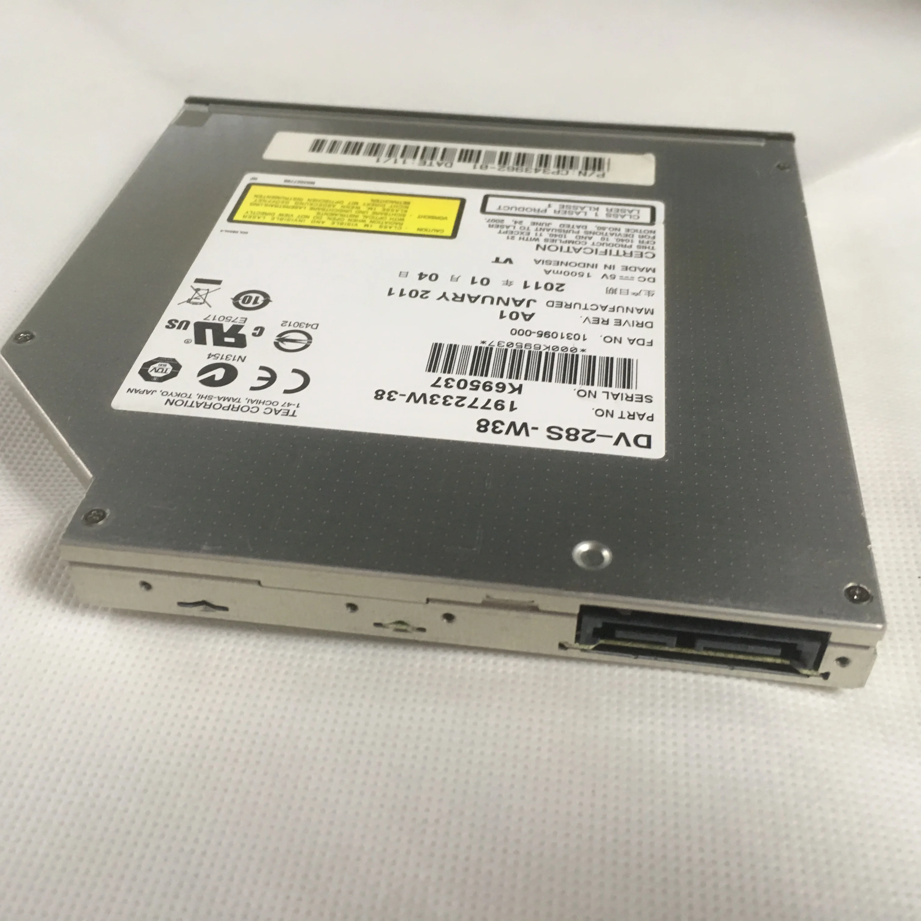 Интерфейс TEAC DV-28S SATA DVD-ROM предназначен для всех брендовых серверных ноутбуков и интегрированных компьютеров