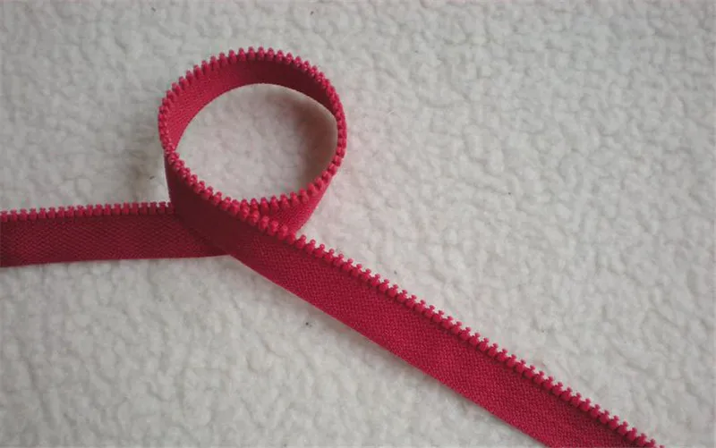 red 10 ярдов 3# Многоцветный Open-end молния из смолы для сумки пошив одежды молнии DIY аксессуары для одежды ремесло ZK603 - Цвет: red