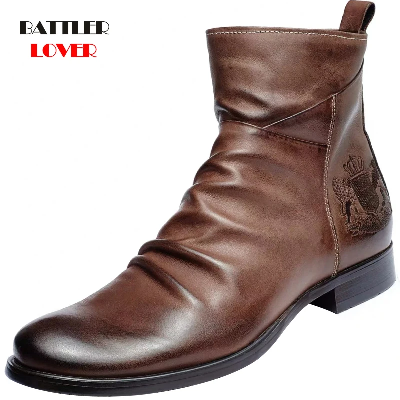 Men Vintage Leather Boots 2021 Autumn Retro Style Badge Embroiderry Ankle Army Knights Botas for Male Footwear Zapatos De Hombre