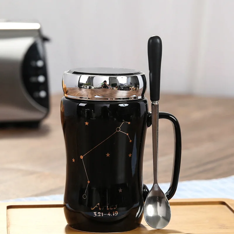 JOUDOO креативная керамическая кружка с двенадцатью созвездиями короткая кофейная посуда чашка офисная кофейная чайная керамическая бутылка кружки с крышкой ложки - Цвет: BK1