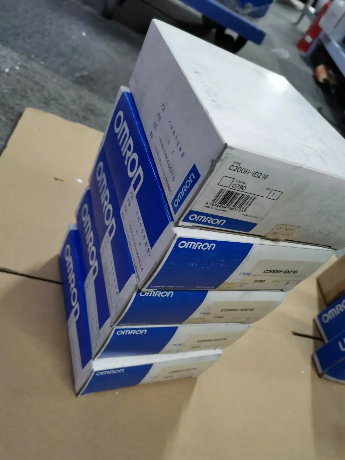 Omron C200H-ID216 C200HID216 терм блок PLC 32POS вход PLC модуль