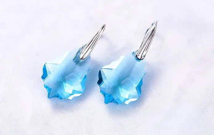 

UXN72 925 Silver Zircon Earrings Simple Zircon Lady's Earrings Wedding Gift