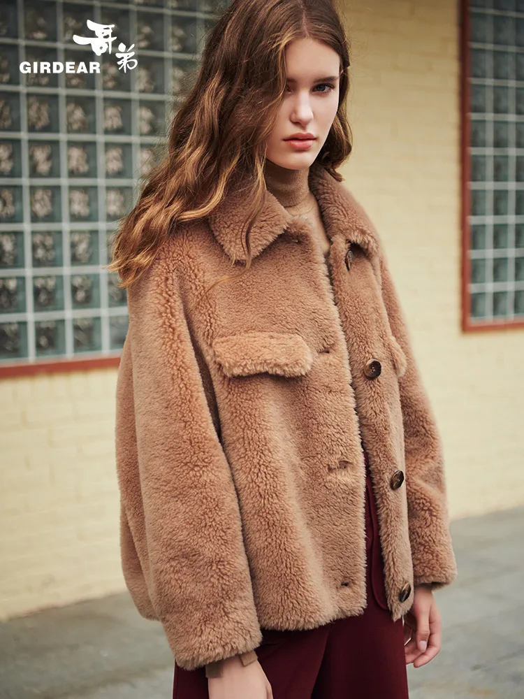 The new winter women clothing winter outerwear real coats short paragraph suede lamb wool coat 1023