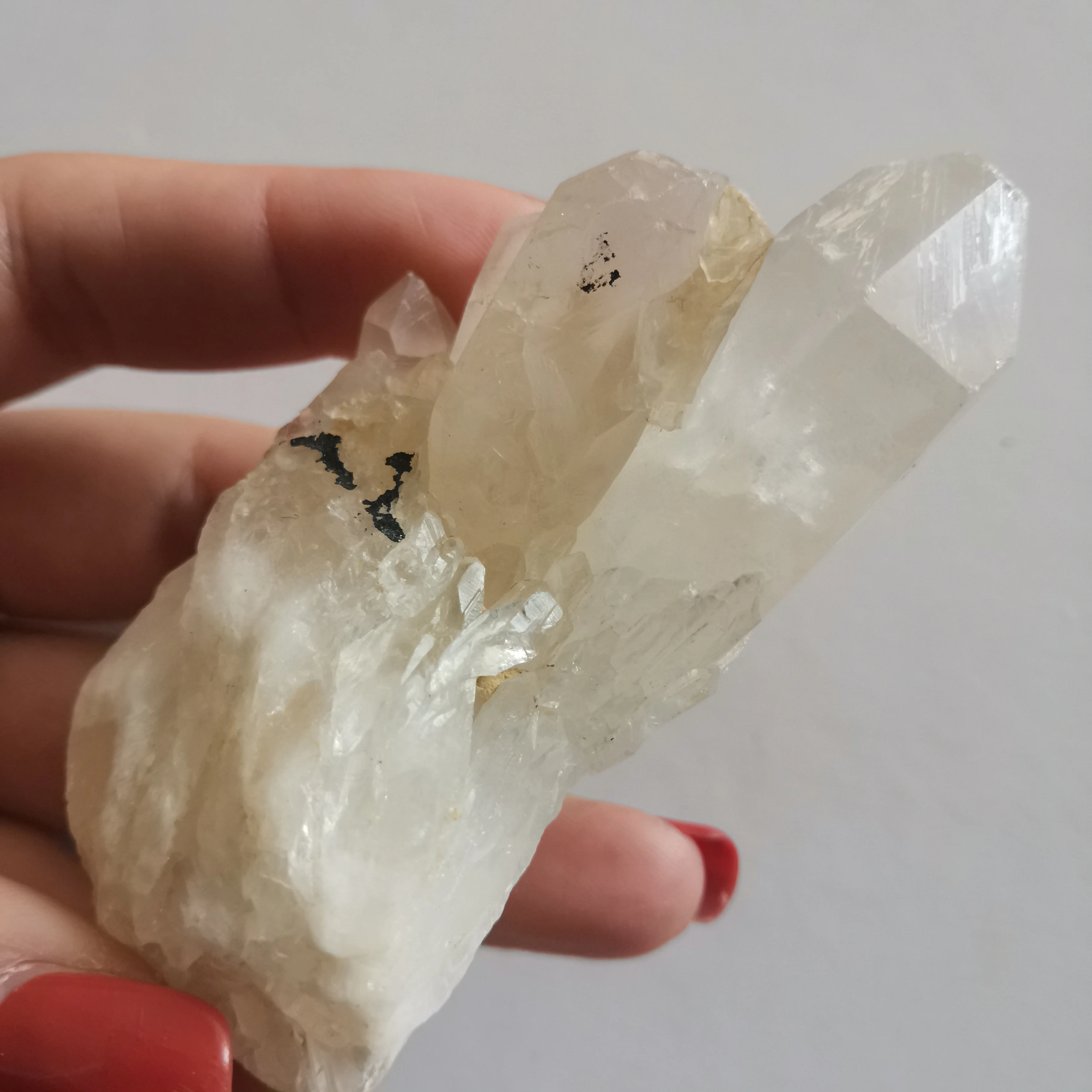 dohaibogoo healing Pineapple Quartz 99g Natural Rough Backbone Crystal Skeletal Quartz Rough