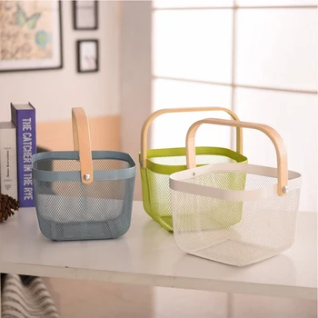 

Kitchen Decorative Rustproof Organizer Metal Container Portable Practical Large Capacity Wooden Handle Wire Mesh Storage Basket