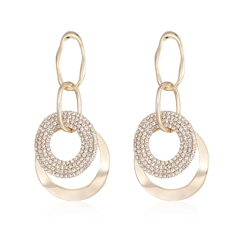 

Korean Fashion Exaggerated Hollow Big Circle Earrings Female Full Rhinestone Temperament Golden Thick Chain Earrings For Women