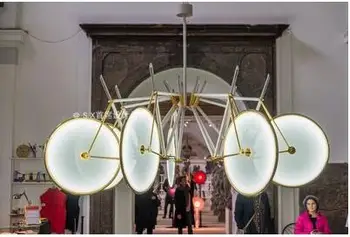 

Italian Designers' Individuality, Creativity, Simplicity, Postmodern Model Houses, Villas, Shoppers, Restaurants, Bedroom Ceilin
