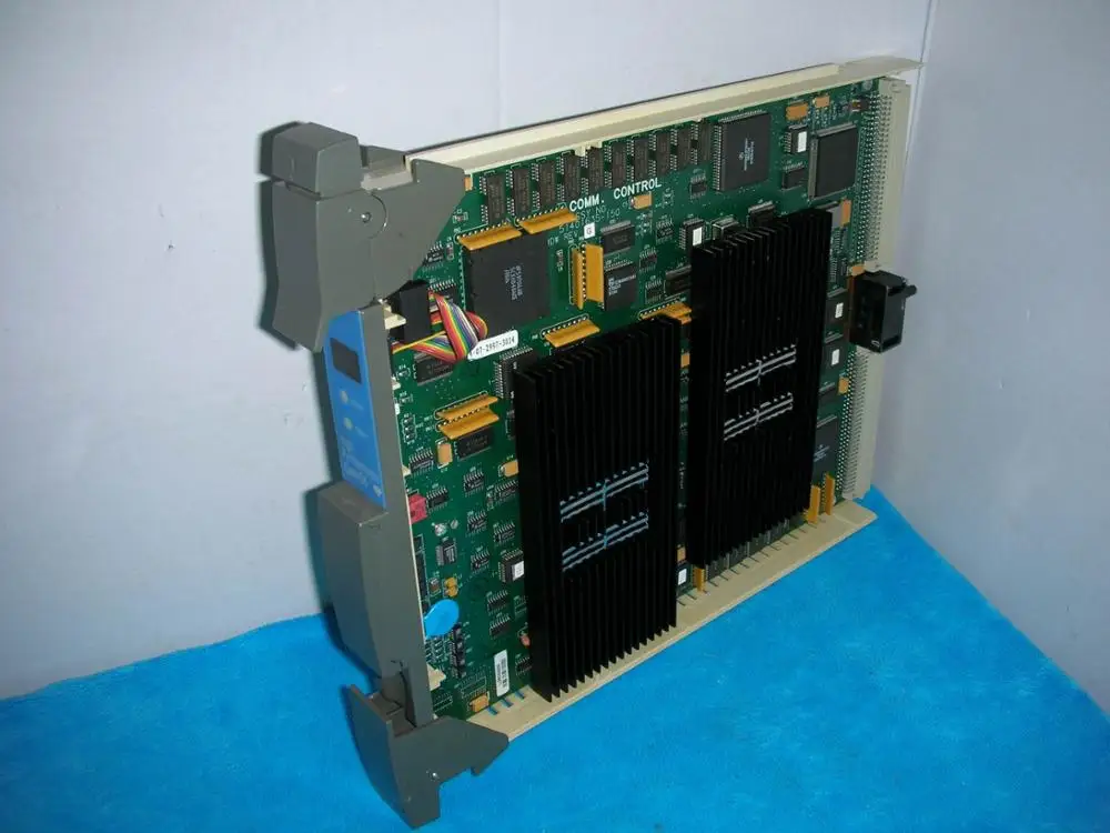 1 шт. используется Honeywell 51401635-150 в коробке