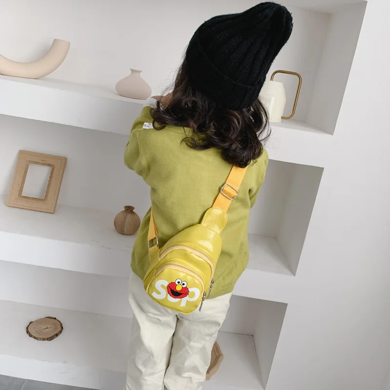 

Graffiti Children Small Chest Bag 2019 New Style Pew Leather Bright Surface Waterproof Baby Nursery Creative Trim Package