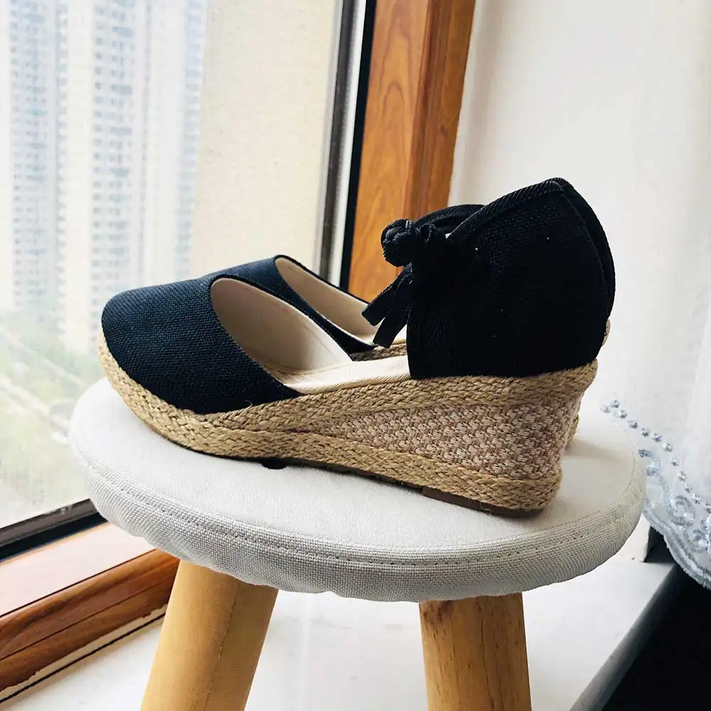 Fabrizia Wedge Espadrille detail