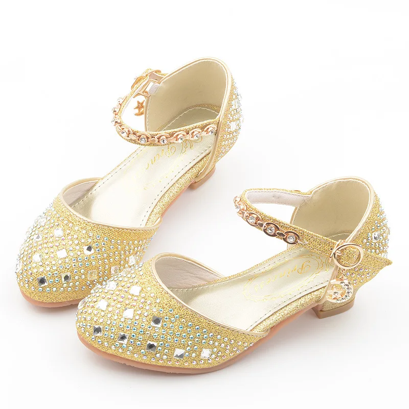 Сандалии на каблуке со стразами для маленьких девочек; коллекция года; детская обувь больших размеров; Летние кожаные сандалии; 3, 4, 5, 6, 7, 8 От 9 до 13 лет
