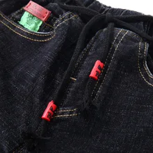 Джинсовые брюки для мальчиков; детские брюки; коллекция года; осенняя одежда с начесом и толстой подкладкой; детская одежда для мальчиков; модные повседневные брюки для малышей