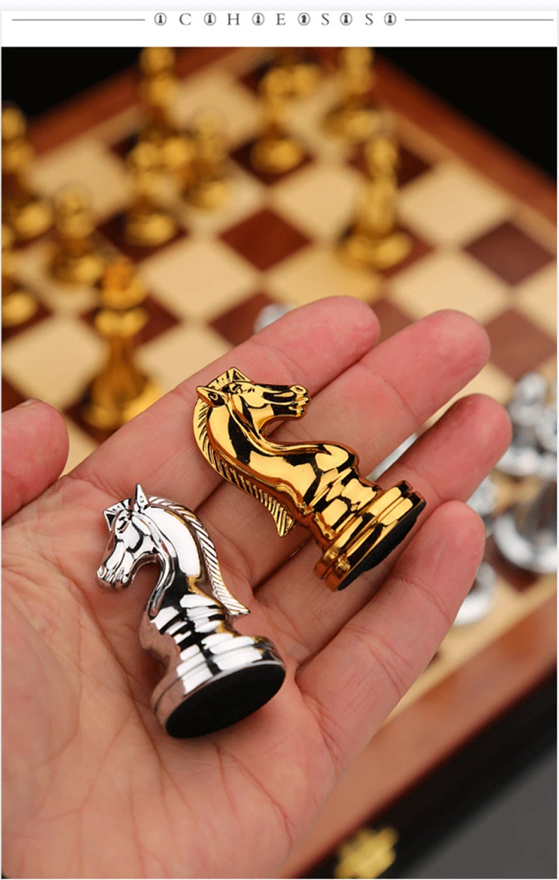 Gold Silver Luxury Zinc Alloy Chess Figures 30*30*2.8cm Wooden Chess Set Folding Retro Home Chess Decoration Set Chessboard Game