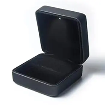 

LED Lighted Engagement Jewelry Box Display Ring Box Engagement Ring Gift Box Jewelry Accessories for Wedding
