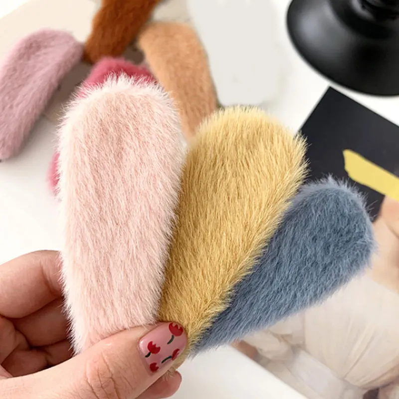 1 шт. искусственный мех капли квадратные заколки для волос шпильки с плюшевыми шариками осень зима мягкие однотонные заколки аксессуары для волос Зажимы для челки