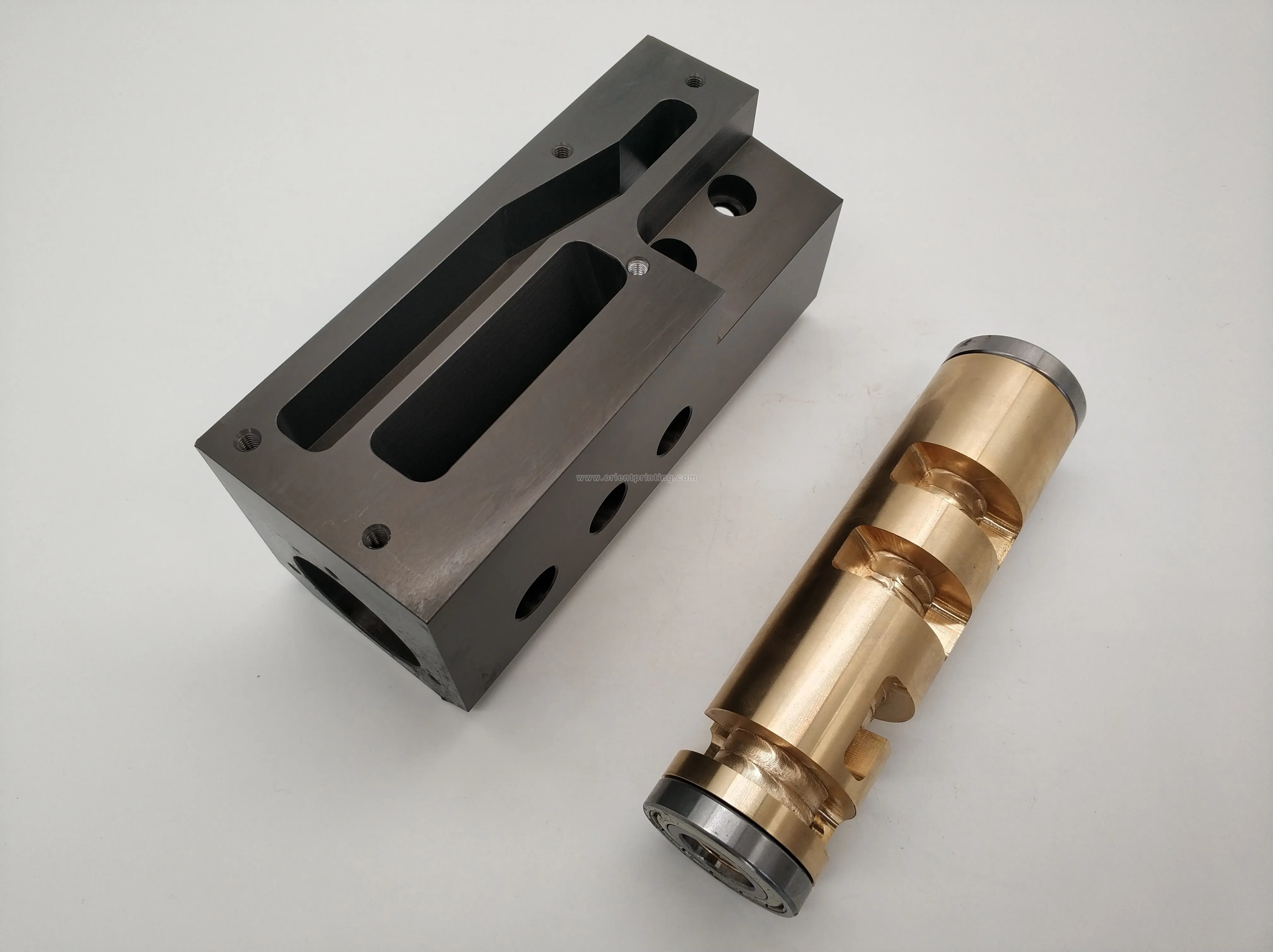 

CD102 SM102 клапан C5.028.301F MV.026.847 вращающийся клапан C5.028.302F корпус клапана для CD102 SM102 воздушный клапан машины