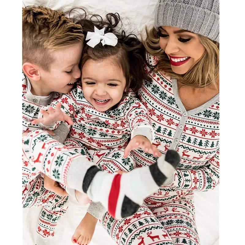 Рождественские пижамы для всей семьи, комплект в одном стиле для мамы и дочки, папы и сына; детский комбинезон, одежда для сна для мамы и папы одинаковые костюм, детская одежда выглядят домашняя одежда