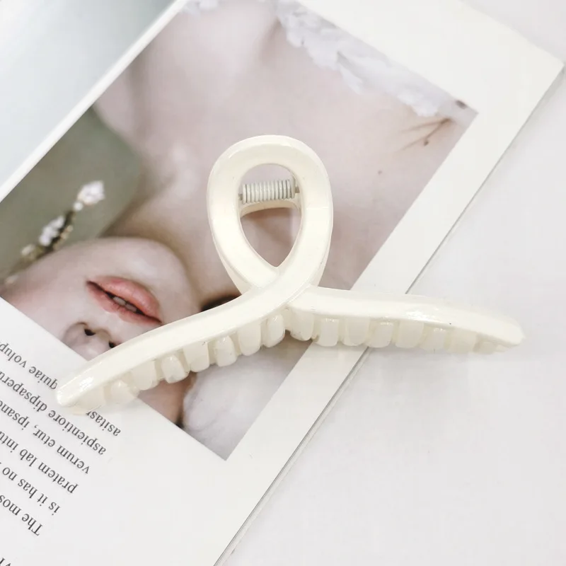 1PC Barrettes  Hair Claw For Women Acrylic Hairpins Hair Crab Claws Girls Make UP Washing Tool Accessories Women Hair Clips 2021