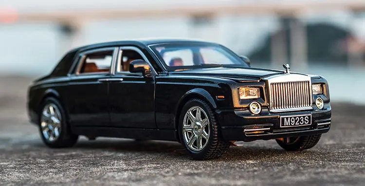 Модель автомобиля Rouse Lace сплав 1: 24 модель Phantom сплав украшения мальчик автомобиль маленький паровой сплав Тип