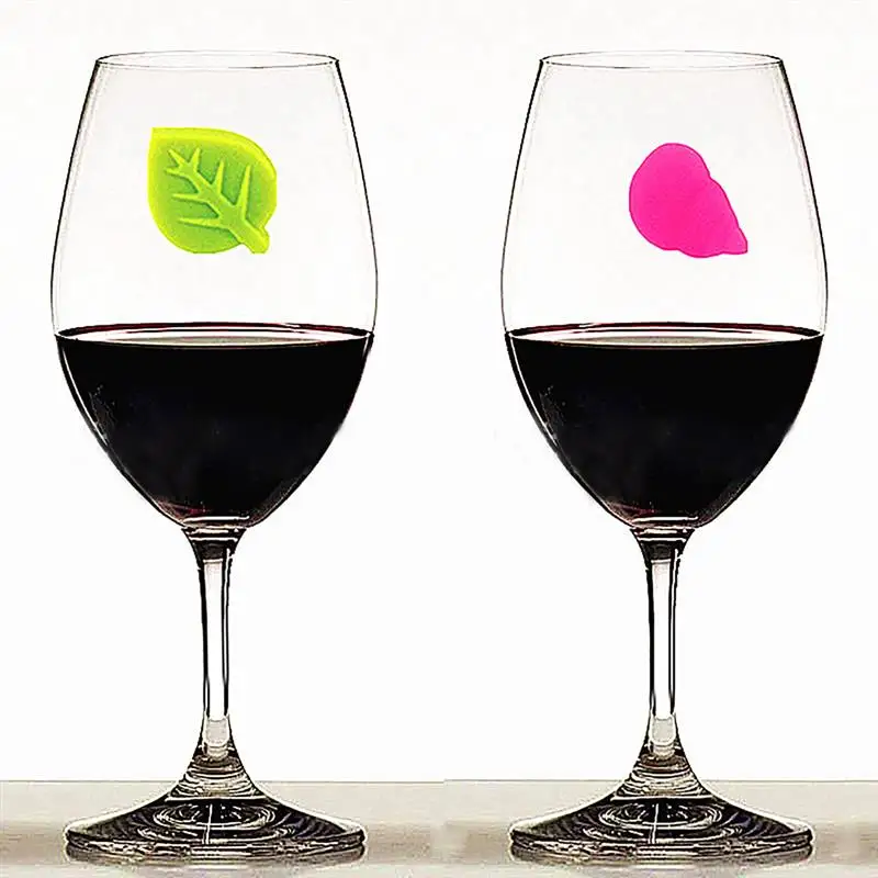 8pcs/set Mini Cute Wine Glass Charms Silicone Assorted Types Wine Glass Marker Tag Bar Accessories