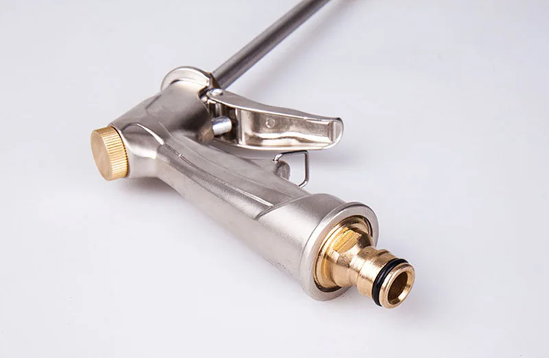 10955625851_816602305