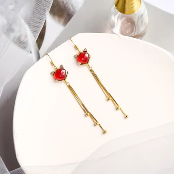 

Uer Shiny Zircon Cute Red Opal Little Fox Dangle Earrings For Women Gold Color Brass Chains Tassel Earrings New Fashion Jewelry