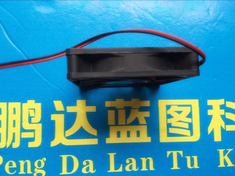Новый бесшумный 7015 7 см 5 в 12 В и 24 В/см усилитель USB Компьютерный чехол Чехол
