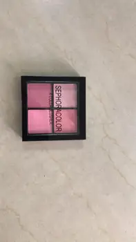 

4 color Blush Palette Delicate And Silky Shimmer Blush Brighten Skin Color Shiny Blusher
