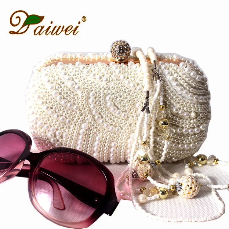 

Industrial Pearl Evening Bag Sweet Diamond Set Banquet Over-the-shoulder Bag Handmade Beaded Pearl Carrying Wedding Banquet WOME