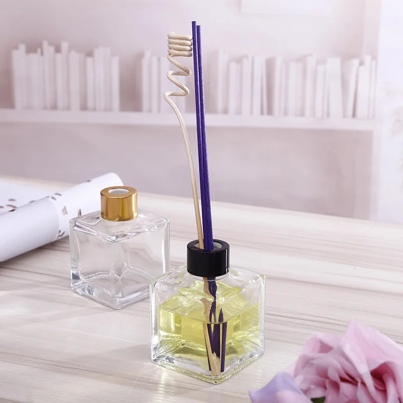 

5PCS/Set 110ml Home Fragrance Essentia Oil Bottle Air Freshener Decorative Glass Bottle Scented Reed Diffuser for Gift 8*6*3CM