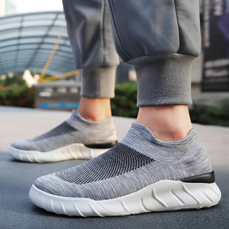 

Sports Socks running shoes men sneakers trend slip on comfortable mesh shoes fashion students light low shoes men 390