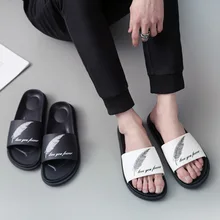 Летние тапочки с граффити; мужские повседневные тапочки; Мягкие Шлепанцы для отдыха; массажные пляжные шлепанцы Eva; водонепроницаемая обувь; мужские шлепанцы