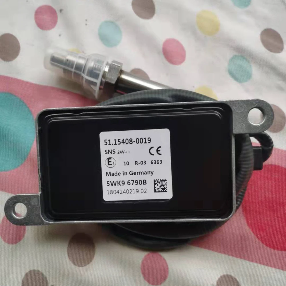 5WK96790B 51154080019 5WK9 6790B 51.15408-0019 Original Brand New NOX Sensor Nitrogen Oxygen For MAN Truck |