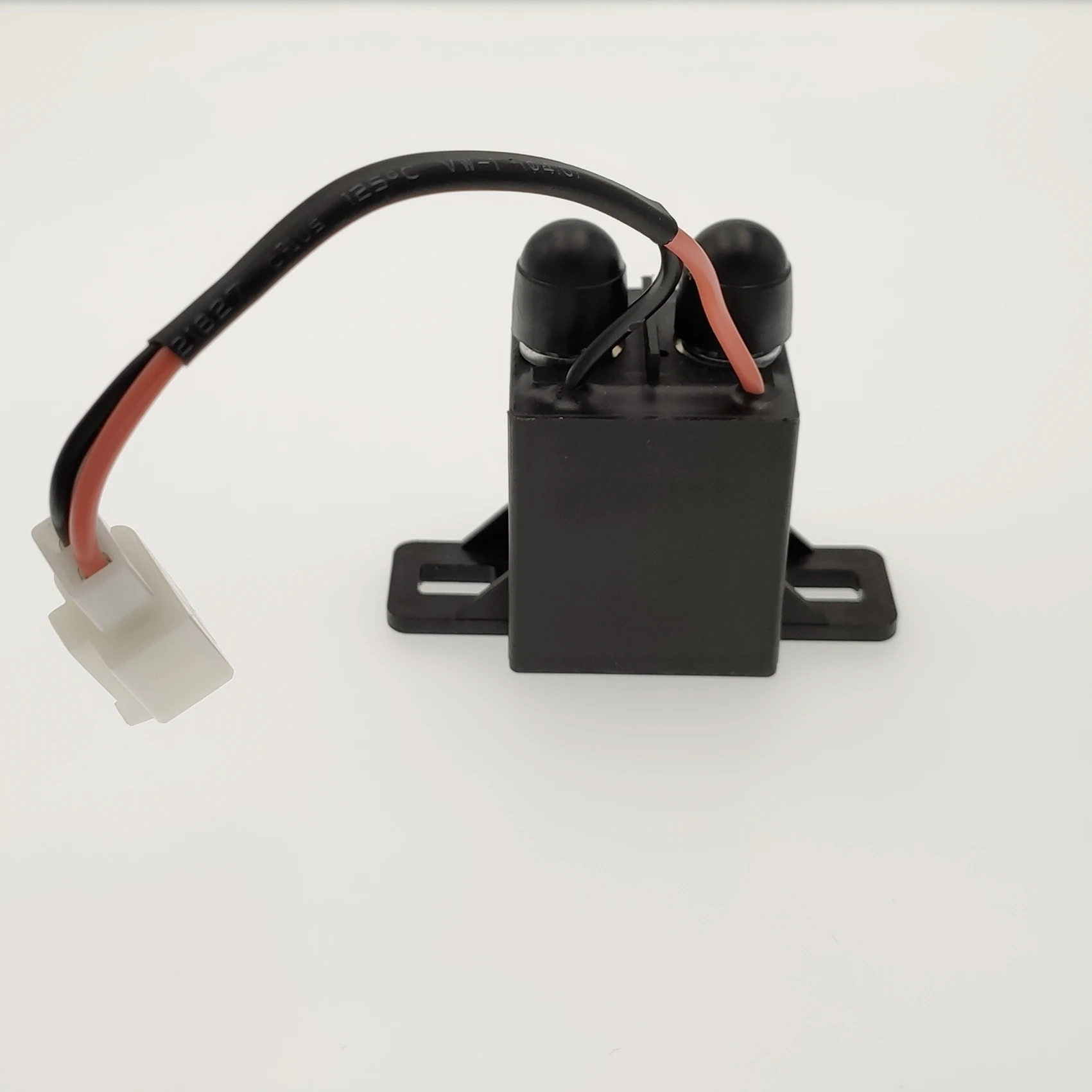 Контактное напряжение постоянного тока 48V 60V 72V 100V 110VDC 50A 60A анти-дуговое реле высокого напряжения